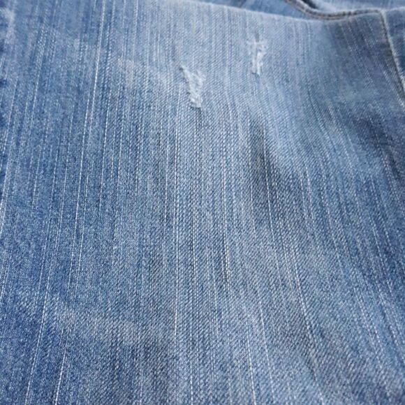 Old Navy distress The Sweetheart Jean - Picture 7 of 8